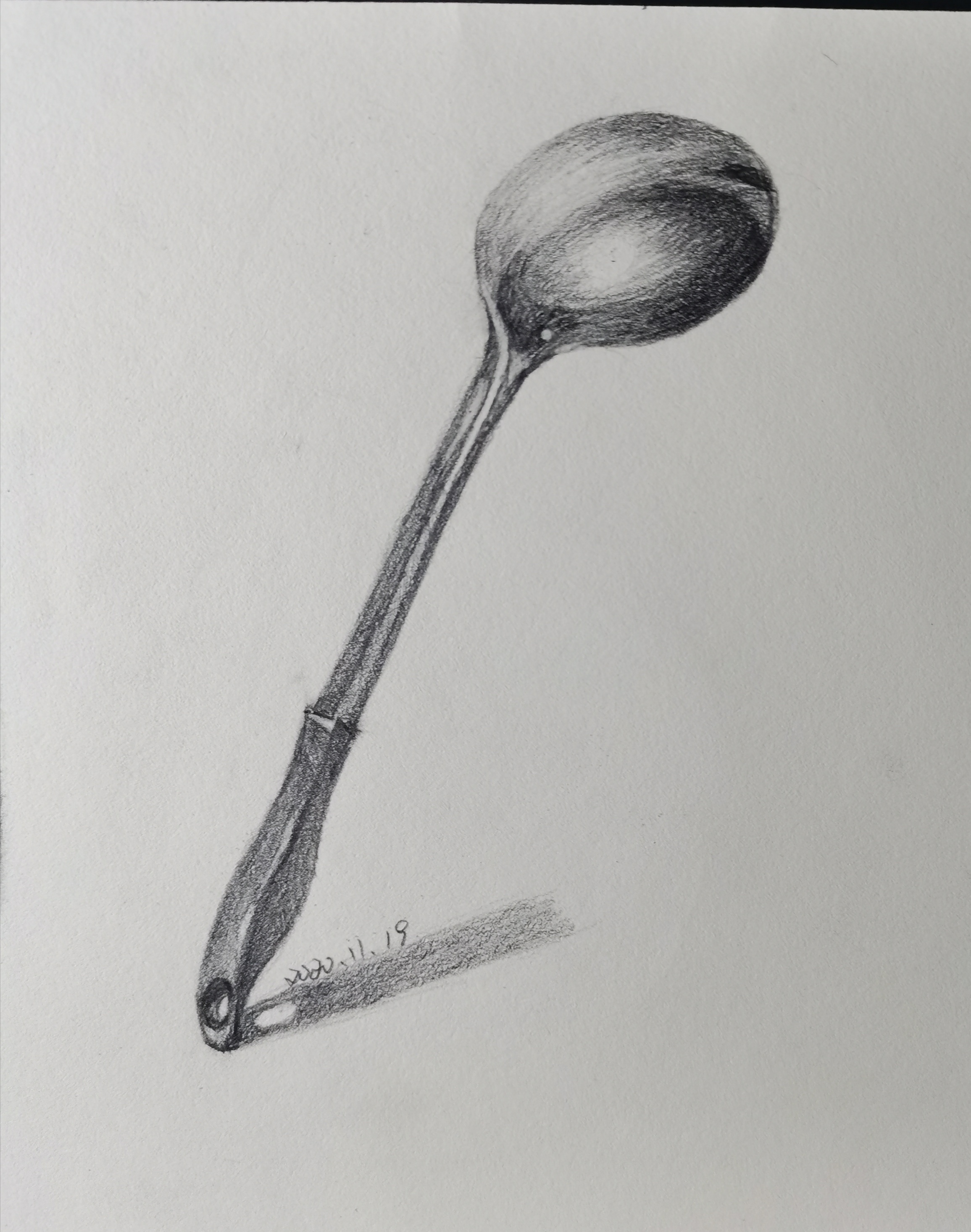 铅笔-素描静物材质课-金属勺子